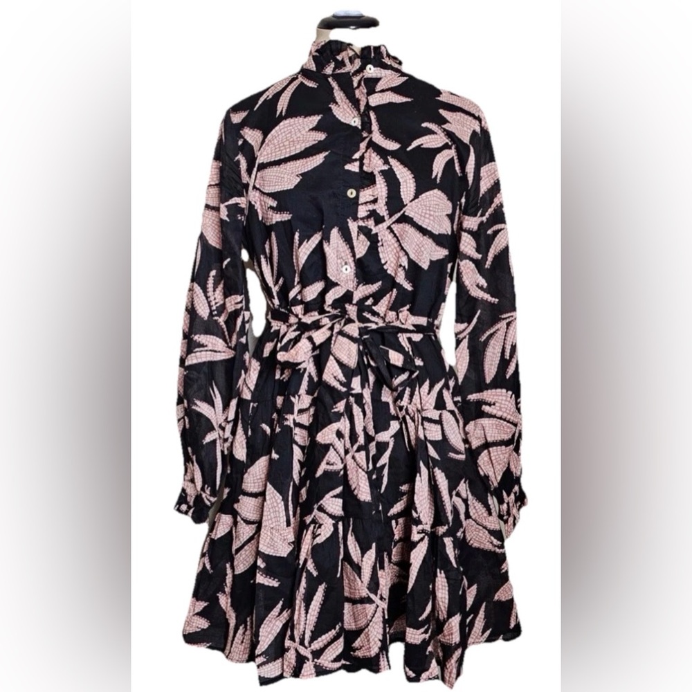 NWT J. Marie Colorful Black Leaf Print Ruffle Collar Tie Waist Tiered Mini Dress